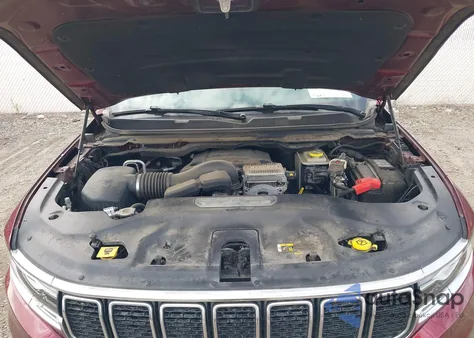 2022 Jeep Wagoneer Series Iii 4X4 z USA, uszkodzony, nr VIN 1C4SJVDT2NS117632